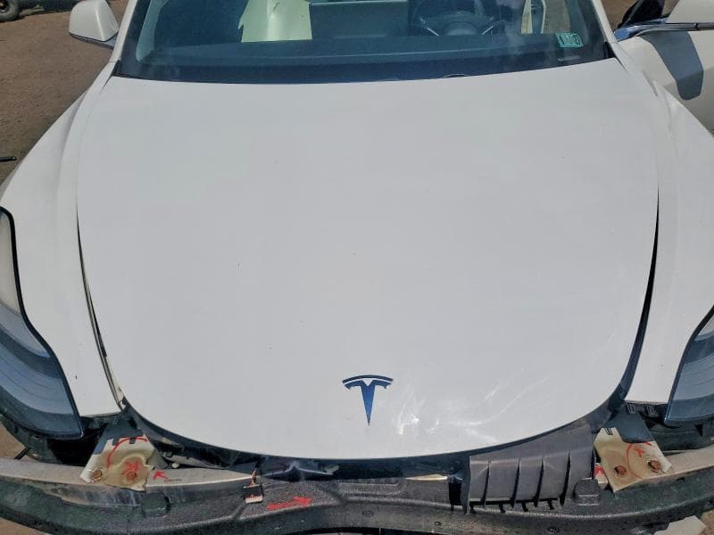 2018 TESLA MODEL 3 11