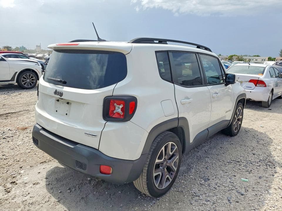 2017 JEEP RENEGADE LATITUDE 3