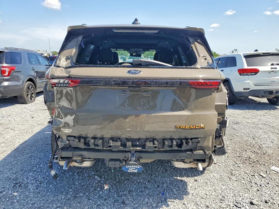 2026 FORD EXPLORER TREMOR 6