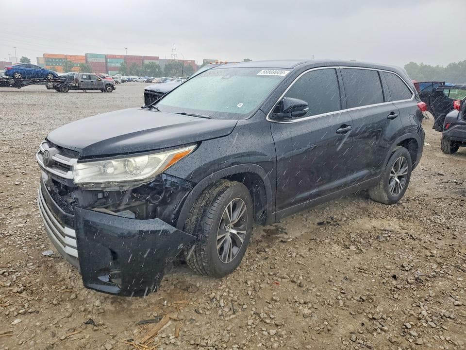 2019 TOYOTA HIGHLANDER LE - 1