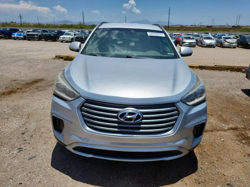 2017 HYUNDAI SANTA FE SE SE 5