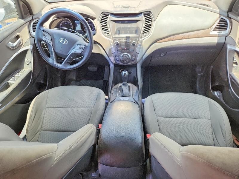 2017 HYUNDAI SANTA FE SE SE 8
