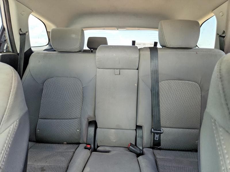 2017 HYUNDAI SANTA FE SE SE 10