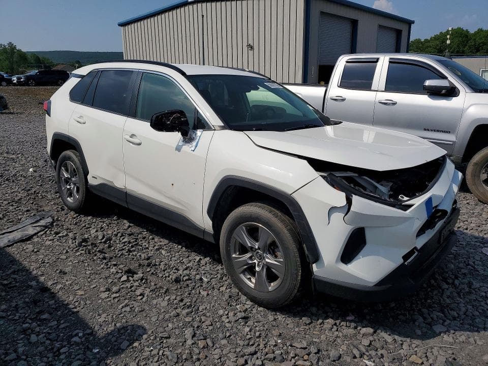 2025 TOYOTA RAV4 LE 4