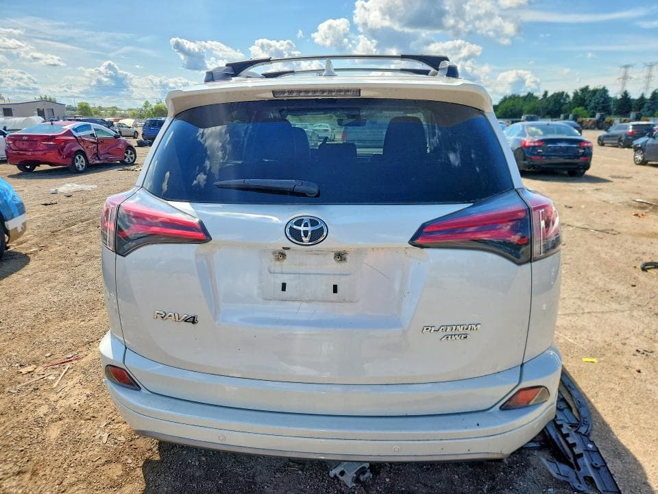 2017 TOYOTA RAV4 PLATINUM PLATINUM 6