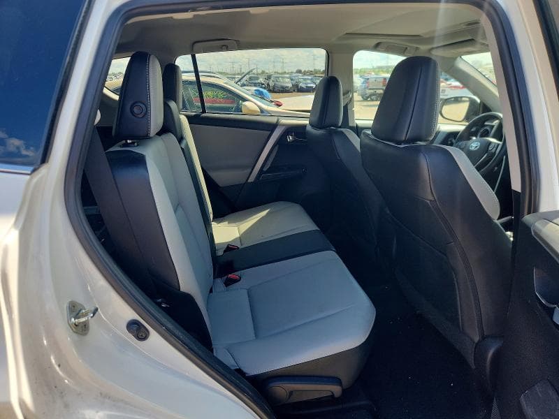 2017 TOYOTA RAV4 PLATINUM PLATINUM 10