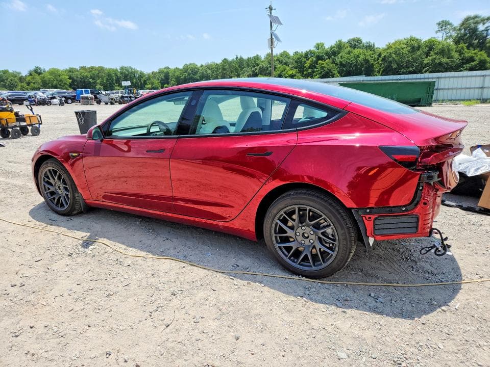 2026 TESLA MODEL 3 2