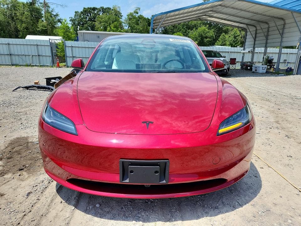 2026 TESLA MODEL 3 5