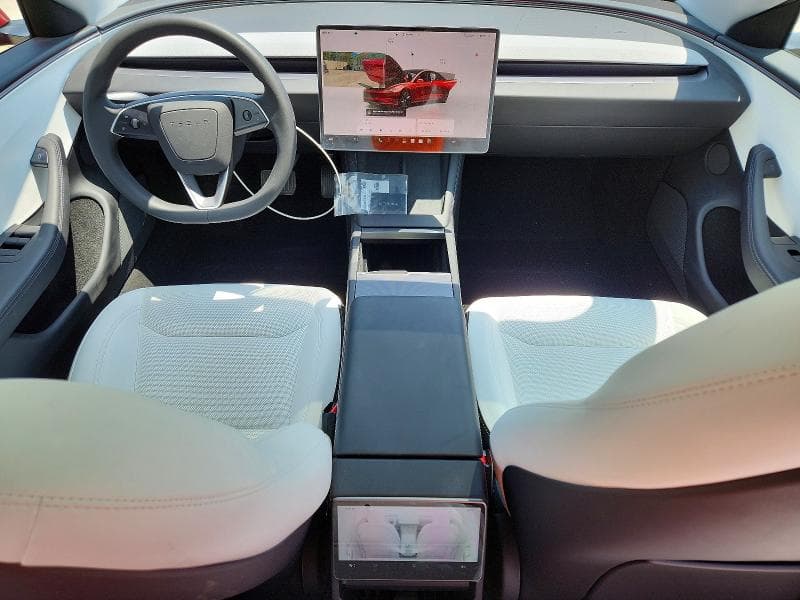 2026 TESLA MODEL 3 8