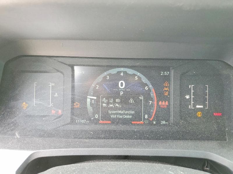 2025 TOYOTA TACOMA SR5 9