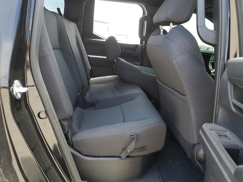 2025 TOYOTA TACOMA SR5 10