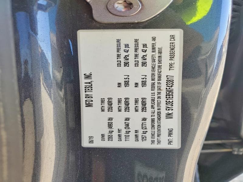 2019 TESLA MODEL 3 12