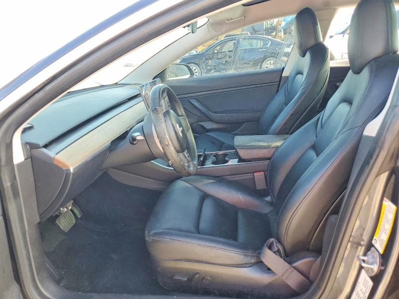 2019 TESLA MODEL 3 7