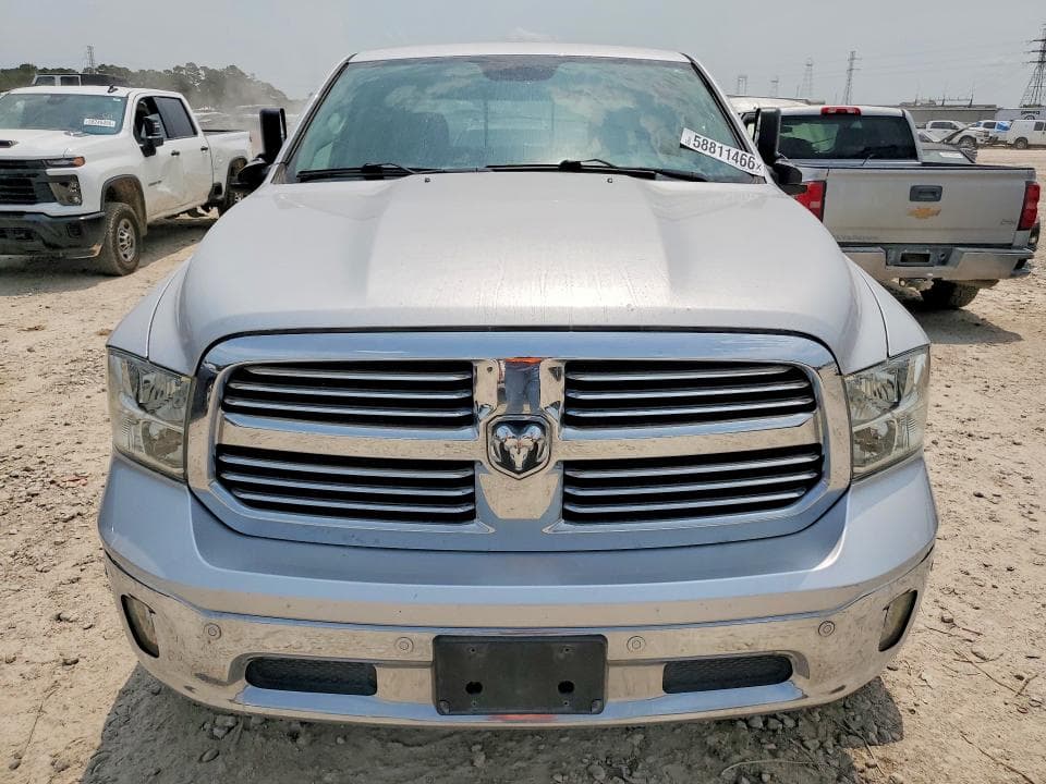 2017 RAM 1500 SLT SLT 5