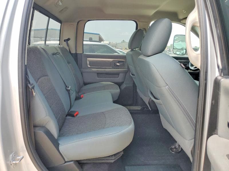 2017 RAM 1500 SLT SLT 10