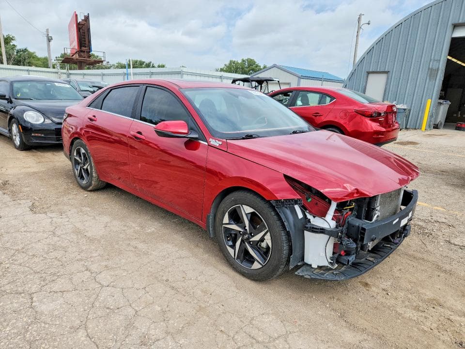 2022 HYUNDAI ELANTRA LIMITED 4