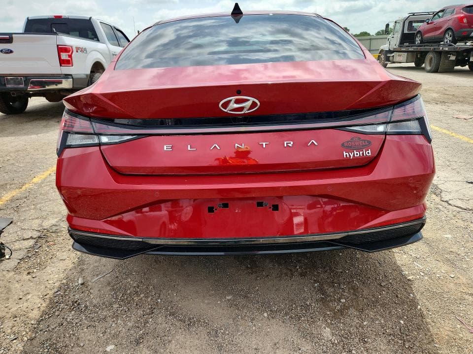 2022 HYUNDAI ELANTRA LIMITED 6