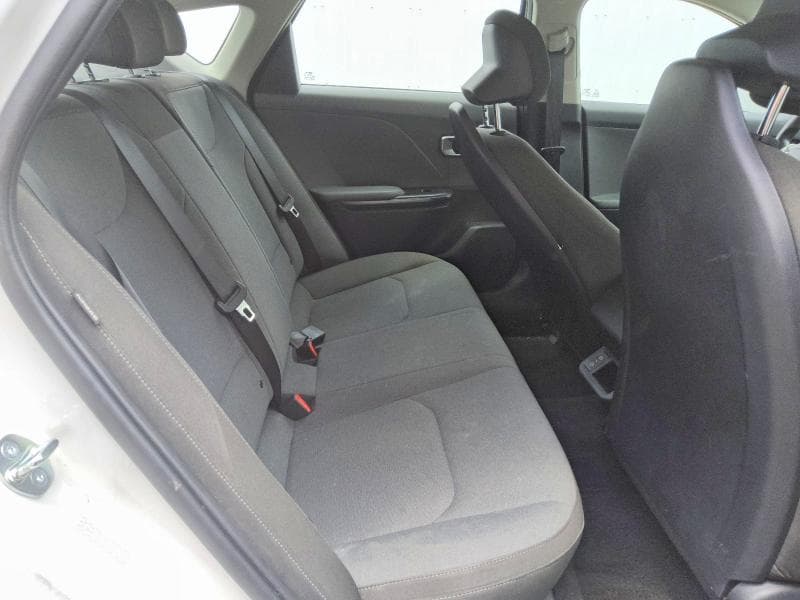 2026 KIA K4 LXS 10