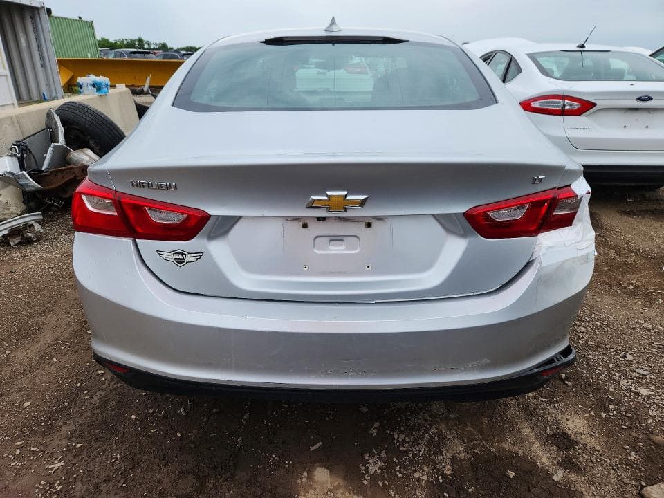 2018 CHEVROLET MALIBU LT 6