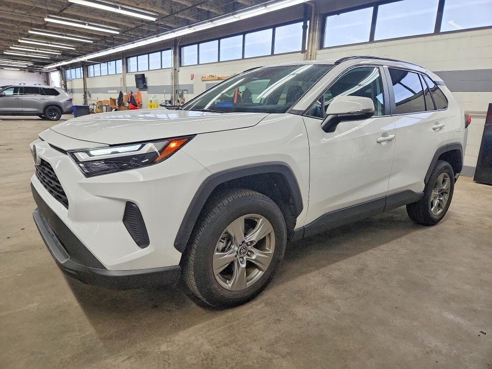 2024 TOYOTA RAV4 XLE - 1