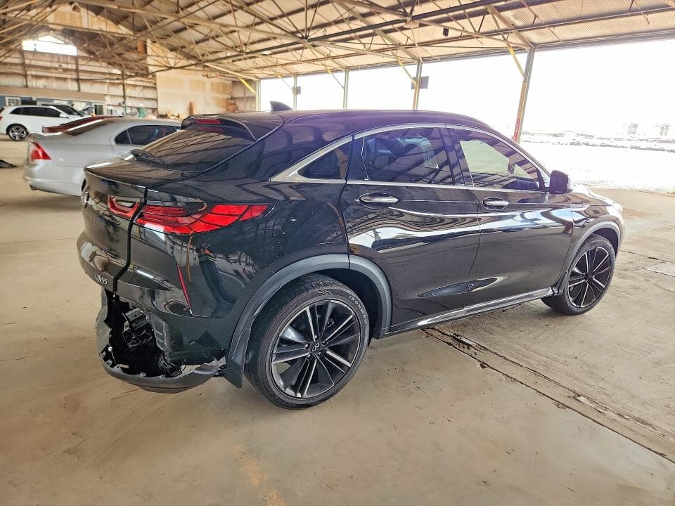 2022 INFINITI QX55 LUXE 3