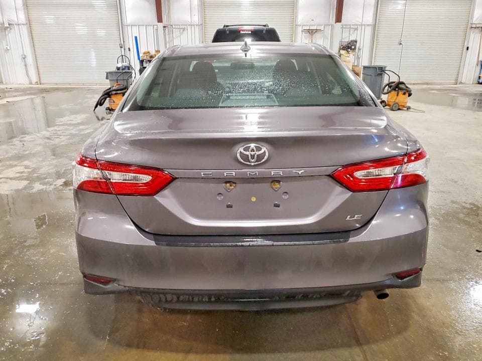 2020 TOYOTA CAMRY LE 6