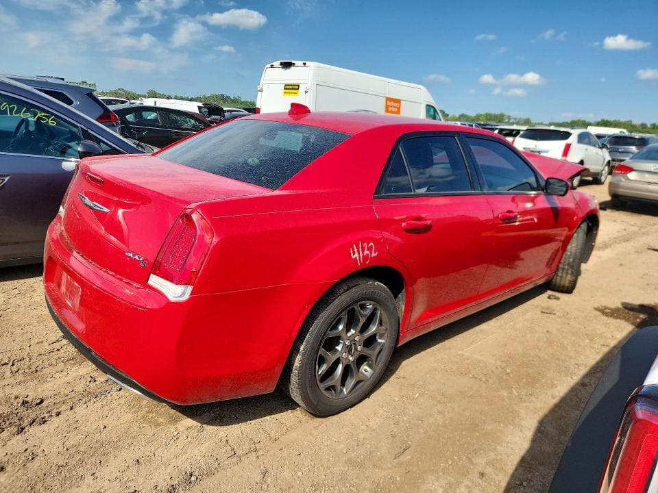 2017 CHRYSLER 300 S 3