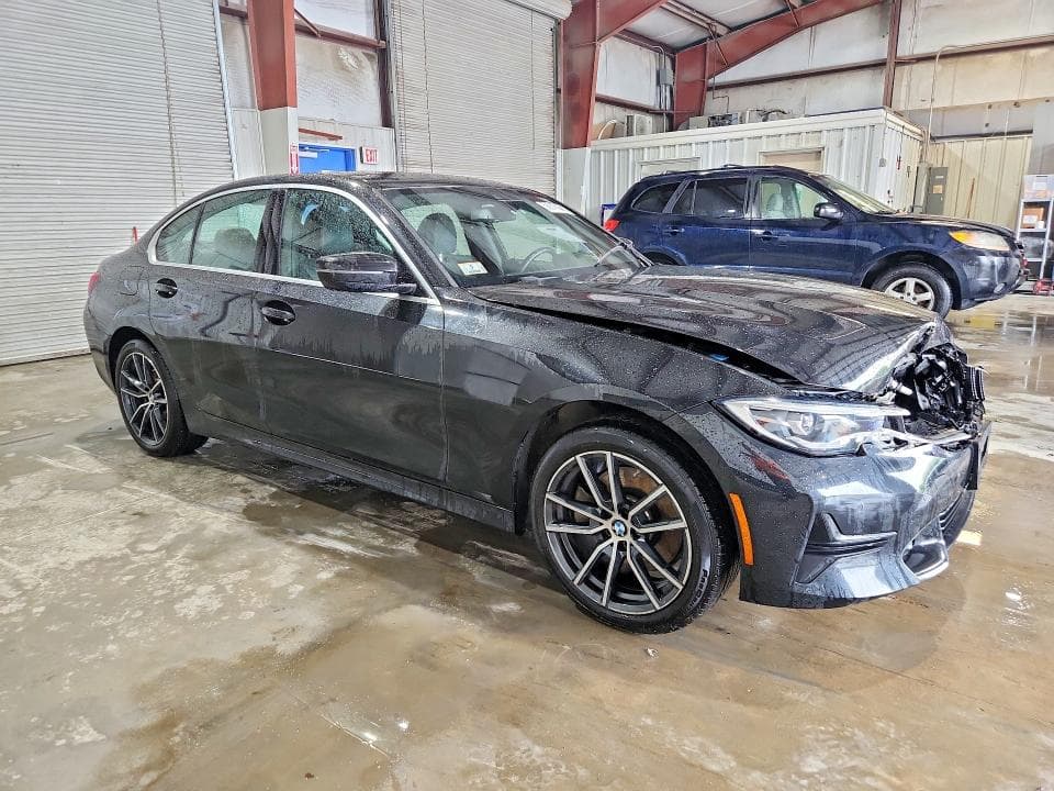 2019 BMW 330XI 4