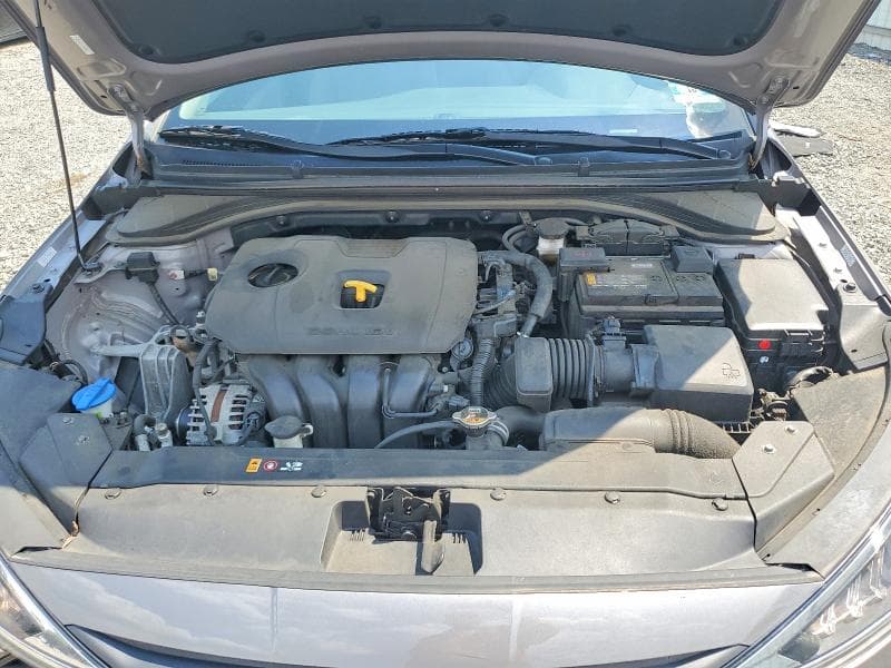 2020 HYUNDAI ELANTRA SEL 11