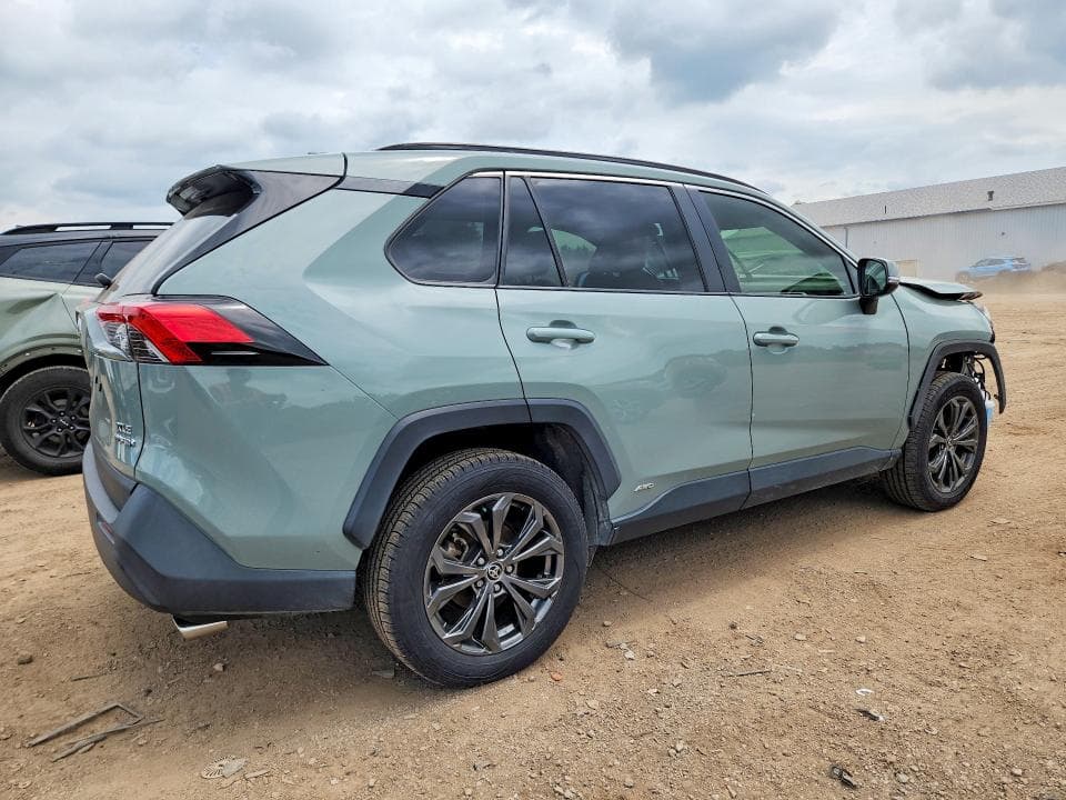 2023 TOYOTA RAV4 XLE PREMIUM 3