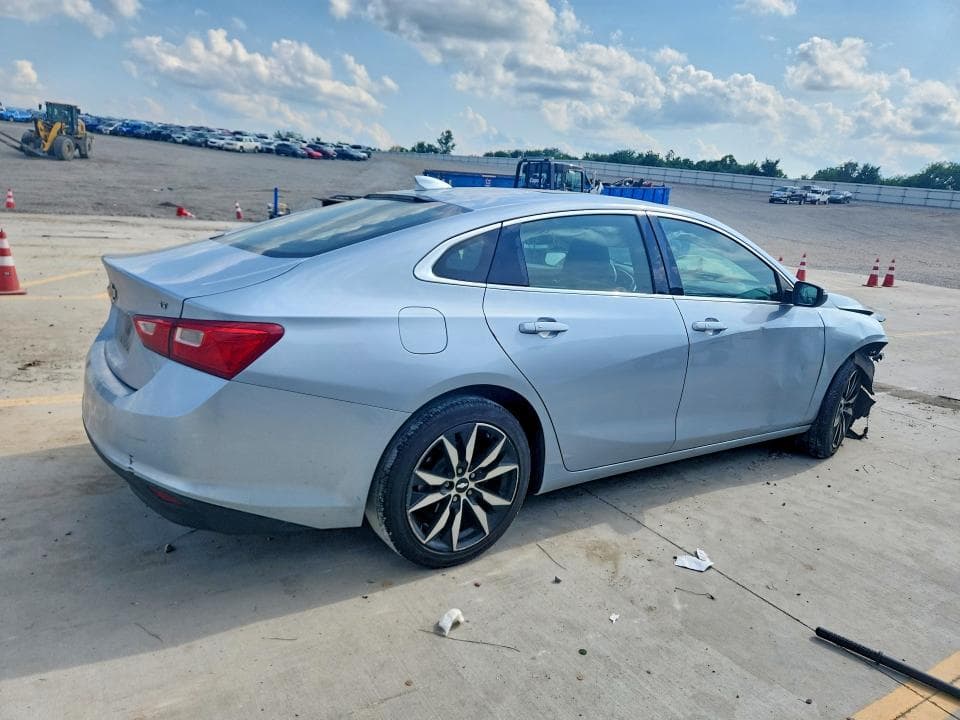 2018 CHEVROLET MALIBU LT 3