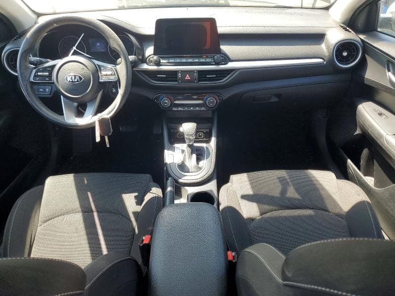 2019 KIA FORTE LXS 8