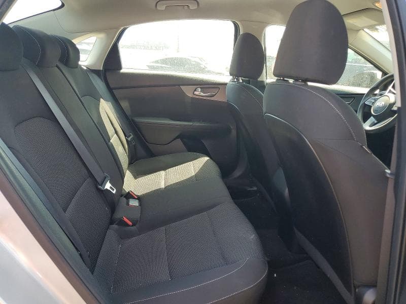 2019 KIA FORTE LXS 10