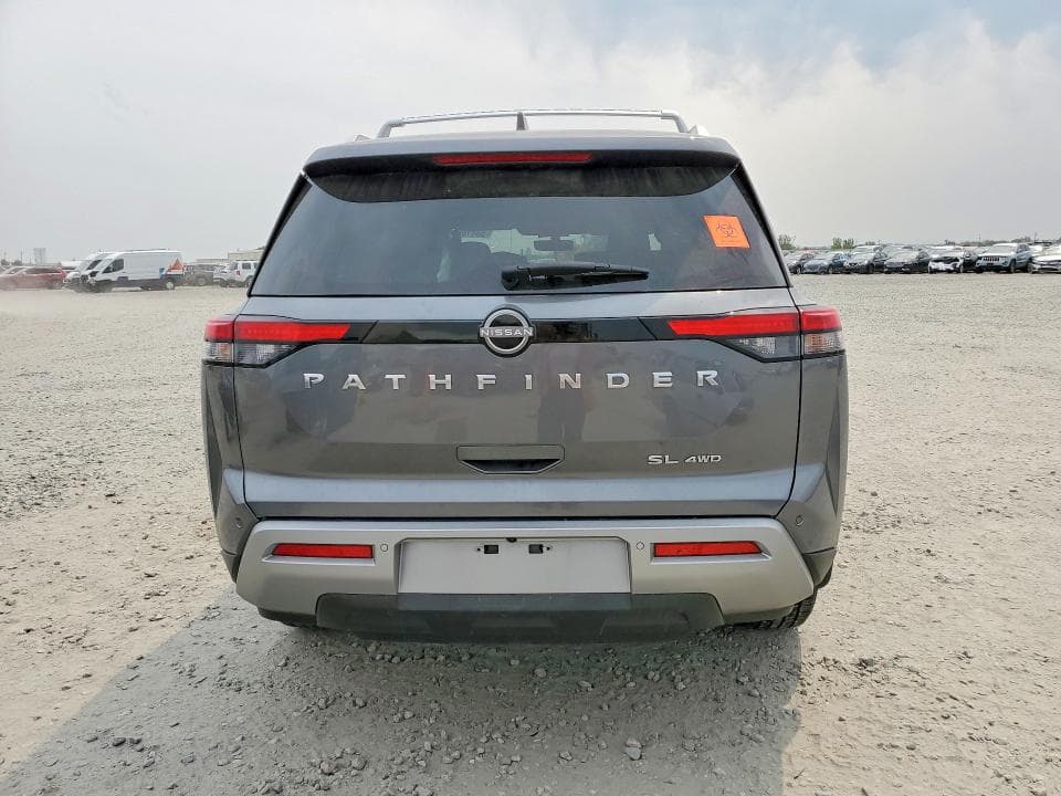 2024 NISSAN PATHFINDER SL 6