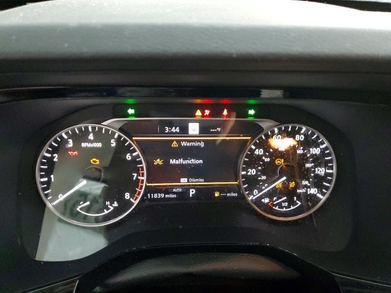 2024 NISSAN PATHFINDER SL 9