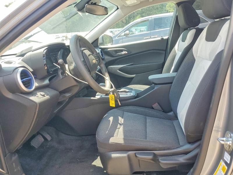 2024 CHEVROLET TRAX LS 7