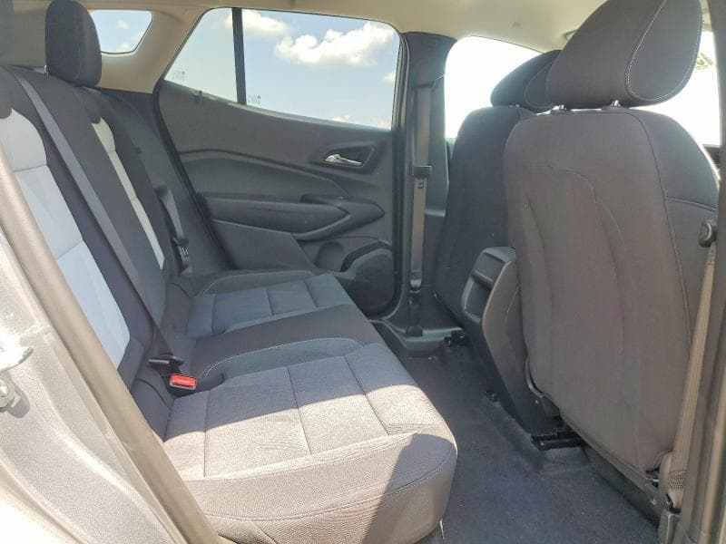 2024 CHEVROLET TRAX LS 10