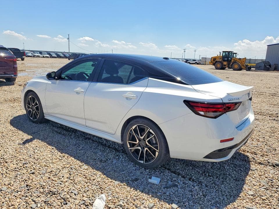 2024 NISSAN SENTRA SR 2