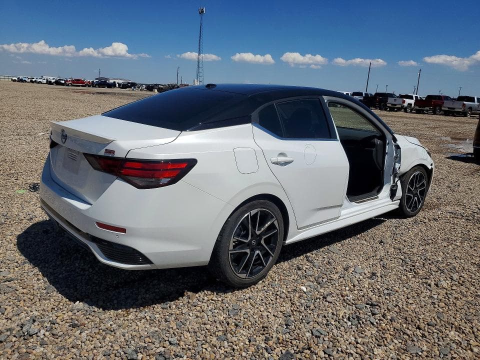 2024 NISSAN SENTRA SR 3