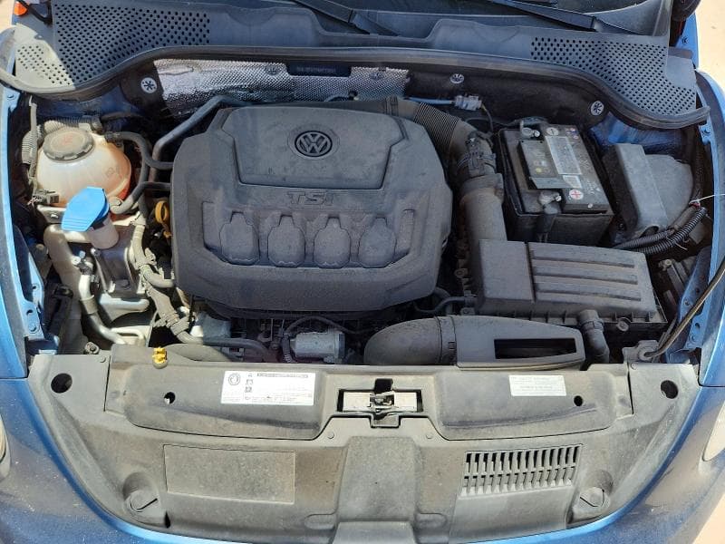 2019 VOLKSWAGEN BEETLE SE SE 11