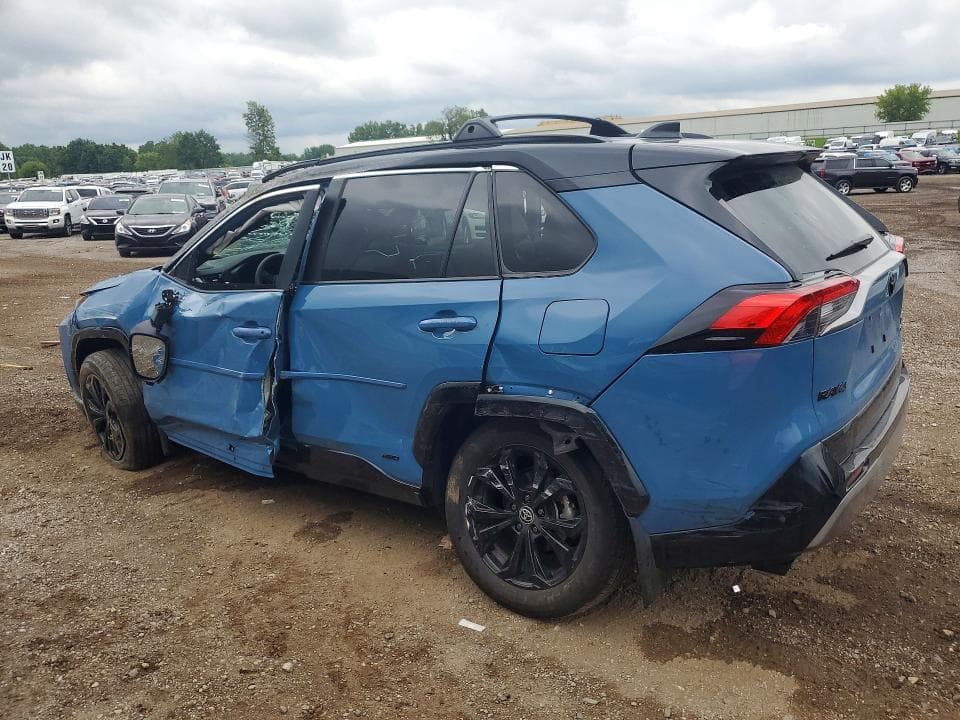 2025 TOYOTA RAV4 XSE 2