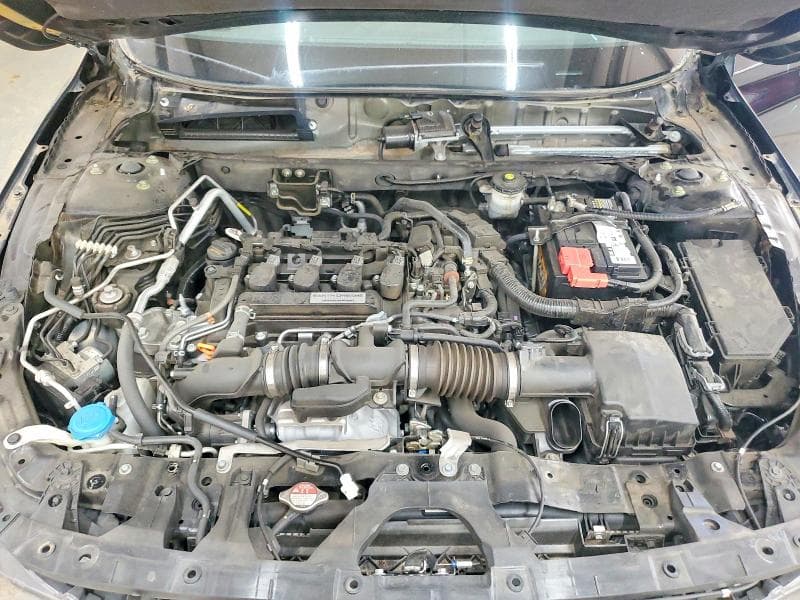 2018 HONDA ACCORD LX 11