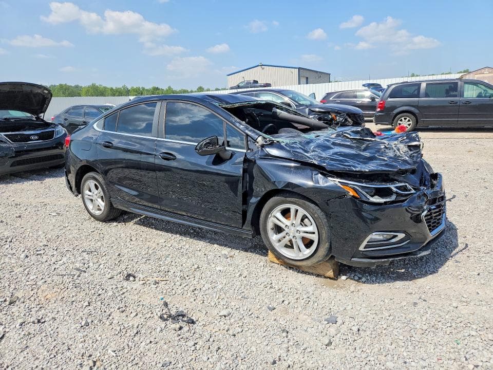 2017 CHEVROLET CRUZE LT 4