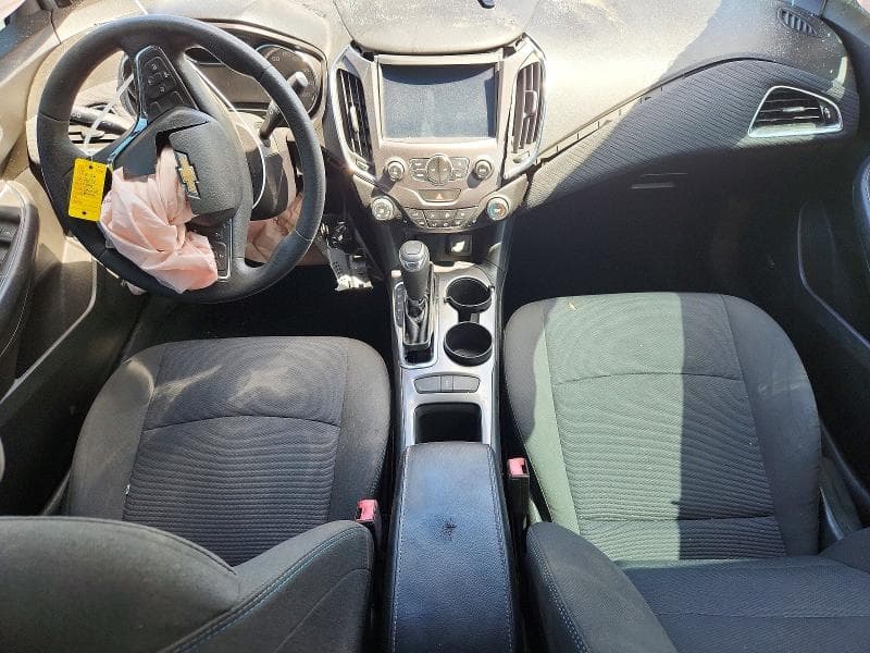 2017 CHEVROLET CRUZE LT 8