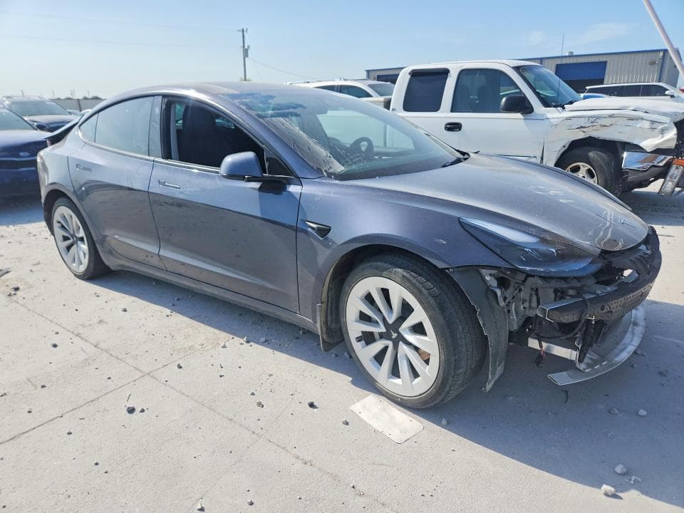 2022 TESLA MODEL 3 4