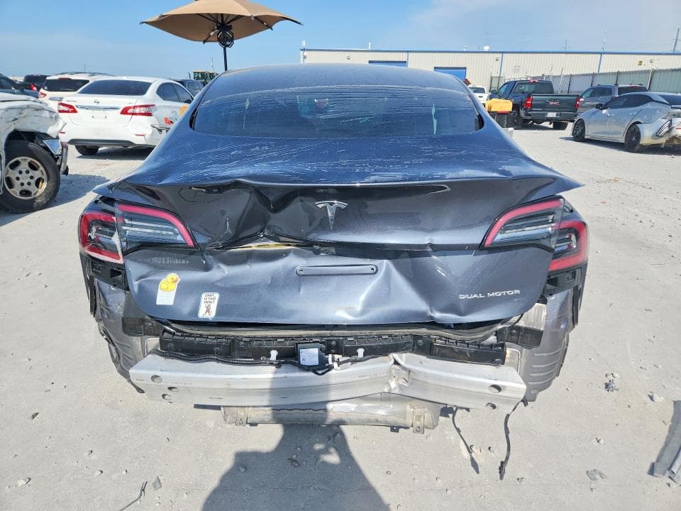 2022 TESLA MODEL 3 6