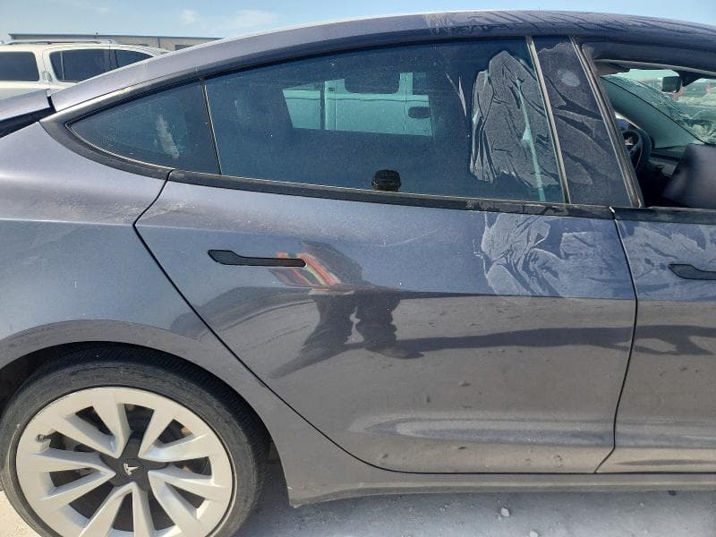 2022 TESLA MODEL 3 10