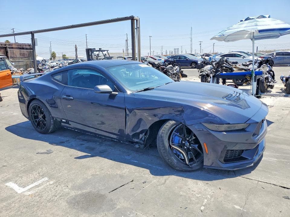 2025 FORD MUSTANG DARK HORSE 4
