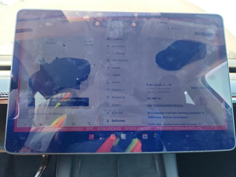 2024 TESLA MODEL Y 9