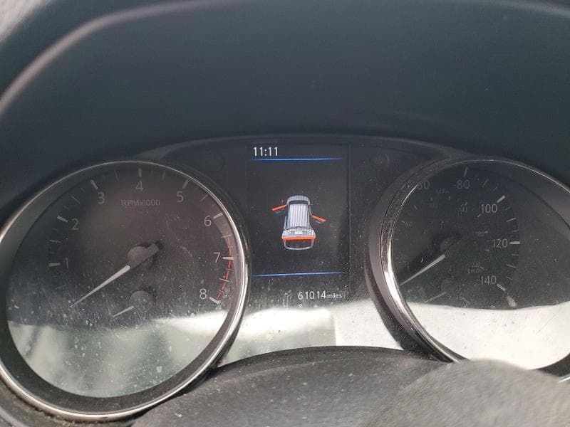 2019 NISSAN ROGUE S 9